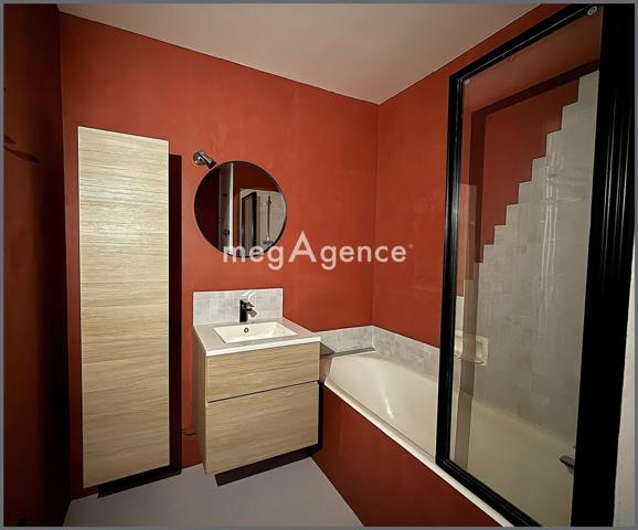 Appartement à LYON 9E ARRONDISSEMENT, 69009 - 4 pièces 109m²