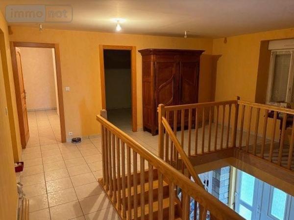 Corps de ferme à vendre à Fougerolles-Saint-Valbert en Haute-Saône (70220), ref : 202400455   
Blanzey