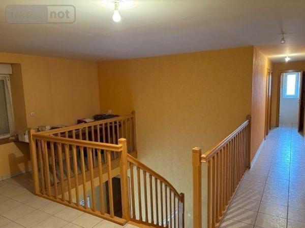 Corps de ferme à vendre à Fougerolles-Saint-Valbert en Haute-Saône (70220), ref : 202400455   
Blanzey