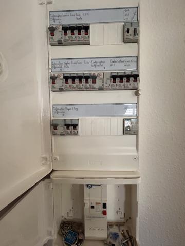 F3 de 64 m2 + une cave + 1 grand garage à HUNINGUE (68330)