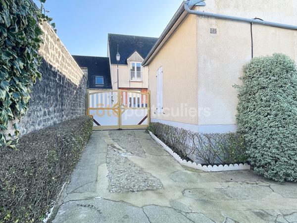 Vente Maison61 m² - 4 Pièces - CARENTAN LES MARAIS (50500)