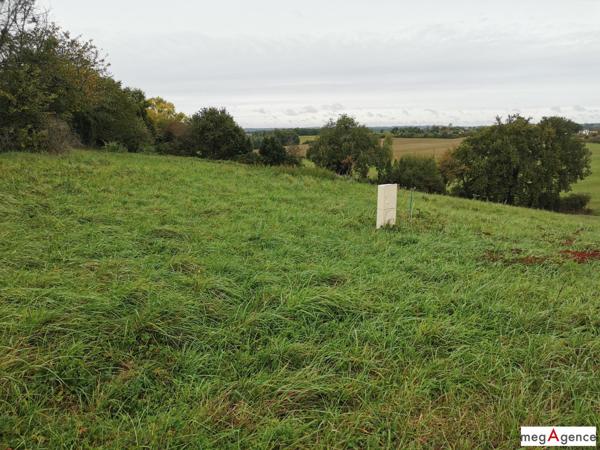 Terrain à MARGOUET-MEYMES, 32290 - 1940m²
