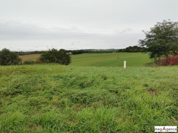 Terrain à MARGOUET-MEYMES, 32290 - 1940m²