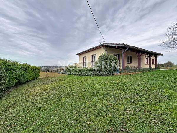 A vendre Maison Auch 5 pièces 117m2 4300 m2 de terrain sans vis a vis