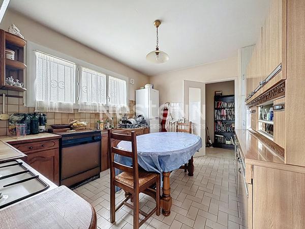 A vendre Maison Auch 5 pièces 117m2 4300 m2 de terrain sans vis a vis