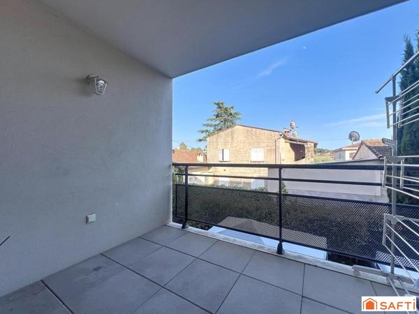 La Roquette-sur-Siagne : 2 pièces avec garage fermé