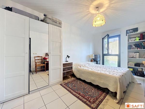 La Roquette-sur-Siagne : 2 pièces avec garage fermé