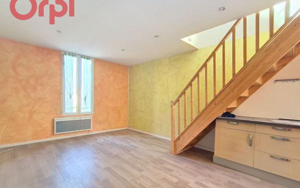 Maison à vendre    2 pièces •  Cusset