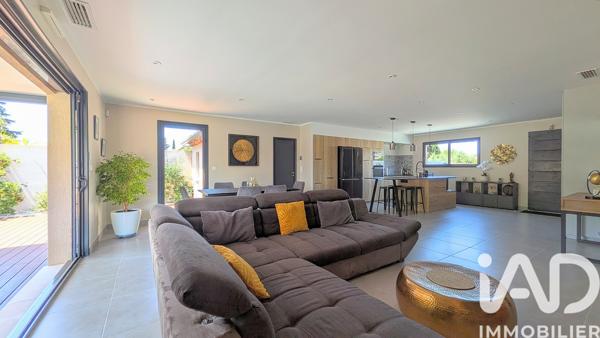 Maison à vendre 5 pièces 136 m² La Crau