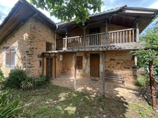 Maison à vendre 82 990 € Saint-Santin-de-Maurs 6 p 130 m² DPE D