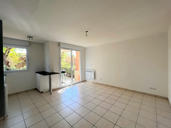 STUDIO - RDC - RESIDENCE PISCINE - PARKING