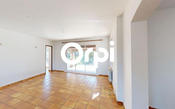 Maison à vendre    4 pièces •  Carqueiranne