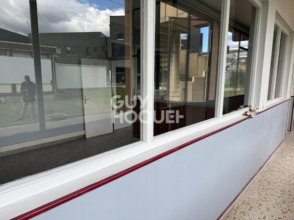 Entrepôt / local industriel /Bureau Chasse Sur Rhone Divisible