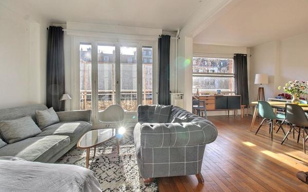 Appartement à vendre    4 pièces • 84 m2 Paris 6