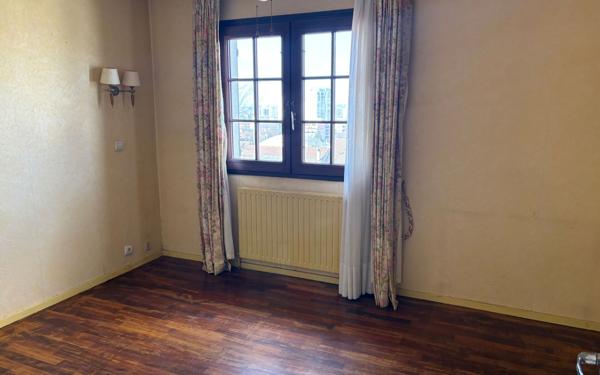 Maison à vendre    5 pièces • 120 m2 Rosny-sous-Bois