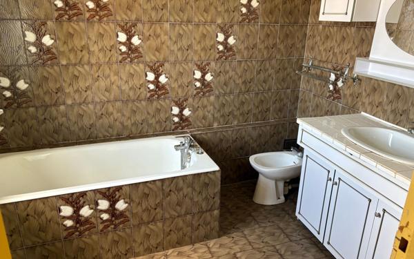 Maison à vendre    5 pièces • 120 m2 Rosny-sous-Bois