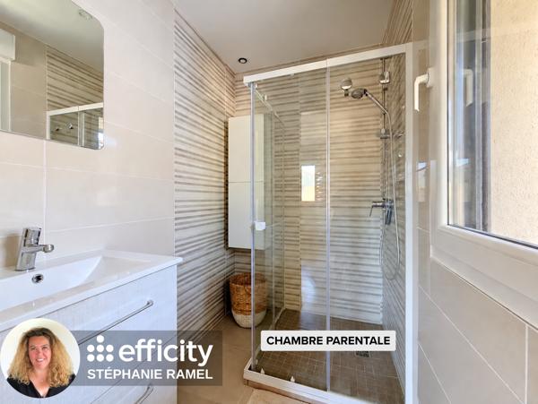 Maison
         4 pièces
        - 113 m² Exclusivité 410 000 € *