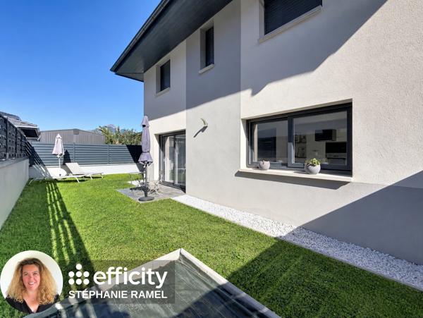 Maison
         4 pièces
        - 113 m² Exclusivité 410 000 € *