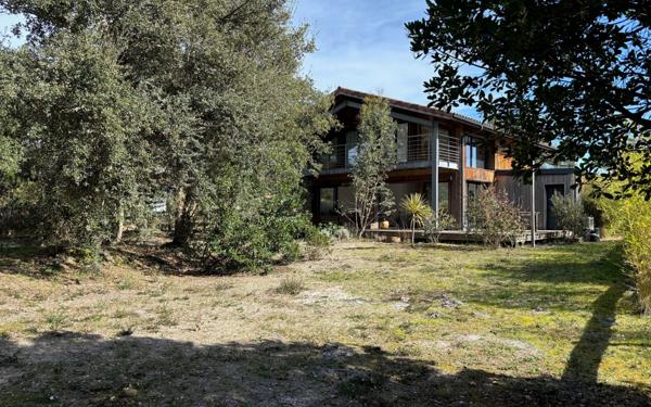 Maison à vendre    4 pièces •  Moliets-et-Maa