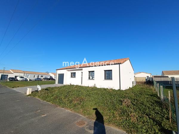 Maison à Aizenay, 85190 - 6 pièces 98m²