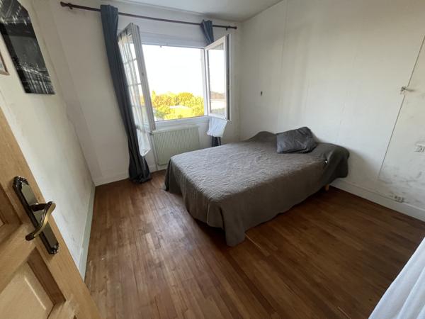 Thouars (79100) ref 96222 THOUARS centre Maison dans quartier calme de 92m2 habitable sur terrain de 726 m2