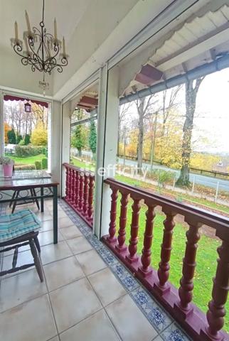 Maison 6 pièces - 171 m² Exclusivité efficity