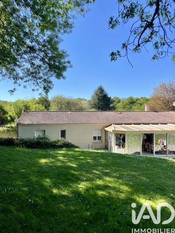 Maison à vendre 7 pièces 156 m² Saintes