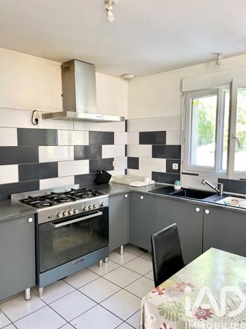 Maison à vendre 7 pièces 156 m² Saintes