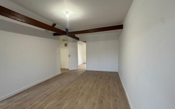 Appartement à louer    1 pièce • 40 m2 Lille