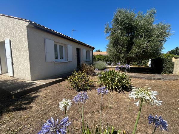 Maison 3 chambres avec garage et jardin à Fouras Fouras Maison 3 chambres avec garage et jardin à Fouras Fouras