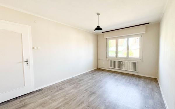 Appartement à vendre    3 pièces • 76 m2 Reichstett