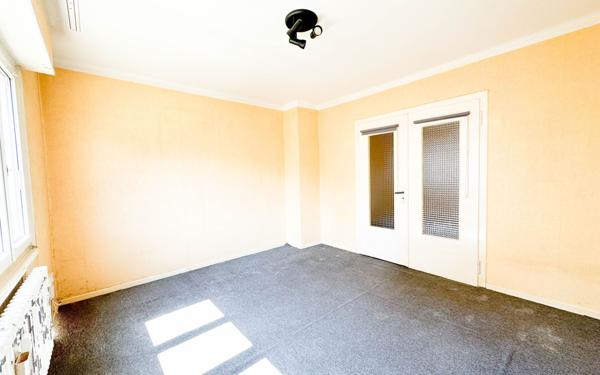 Appartement à vendre    3 pièces • 76 m2 Reichstett