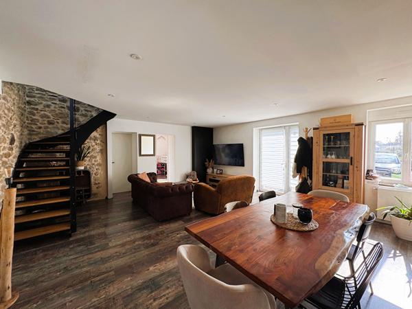 SAINT ANDRE DES EAUX BOURG - MAISON 4CH + DEPENDANCE 2 PIECES
