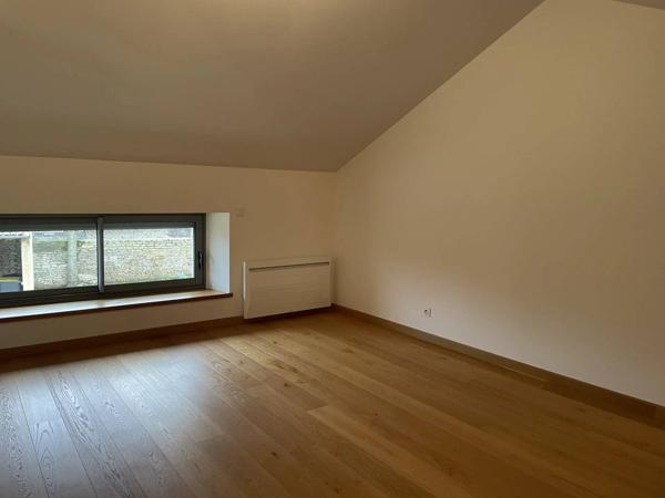 A LOUER - Jolie et spacieuse maison en pierre de 147 m²