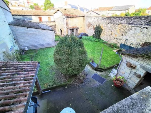 Superbe demeure de caractère à Loudun, 7 pièces, 188 m²