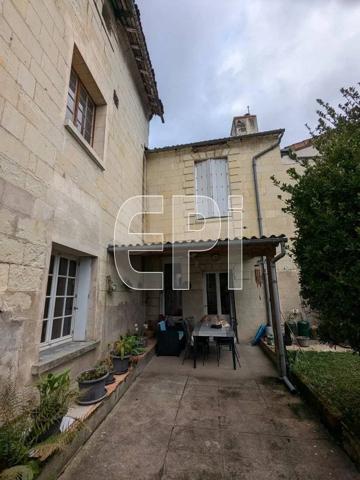 Superbe demeure de caractère à Loudun, 7 pièces, 188 m²