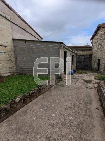Superbe demeure de caractère à Loudun, 7 pièces, 188 m²
