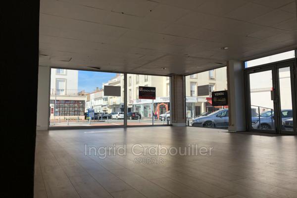 Royan   Centre-ville, Professionnel 110 m²