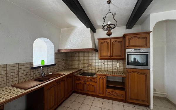 Maison à vendre    3 pièces • 103 m2 Carros