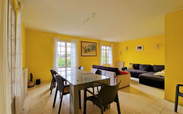 Maison à vendre    6 pièces •  Saint-Georges-d'Orques