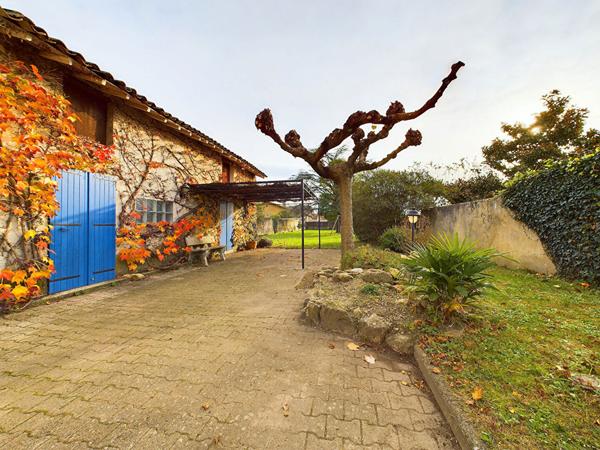 Maison Malissard 7 pièces 205 M2