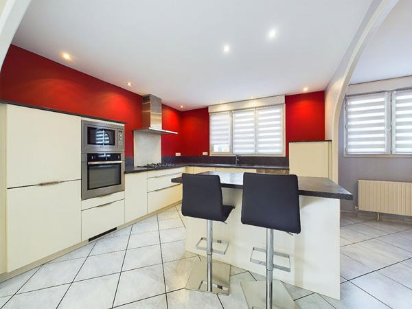 Maison Malissard 7 pièces 205 M2