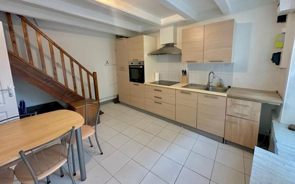 Maison à vendre    2 pièces • 46,50 m2 Mornant