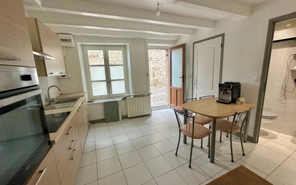 Maison à vendre    2 pièces • 46,50 m2 Mornant