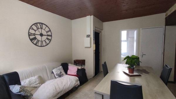 Immeuble à vendre 9 pièces de 172 m²