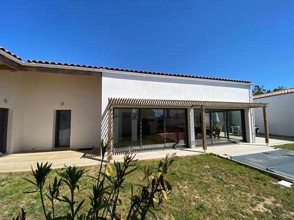 SAINT DENIS - maison 3 chambres - piscine - 86 m²