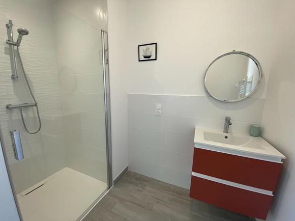 SAINT DENIS - maison 3 chambres - piscine - 86 m²