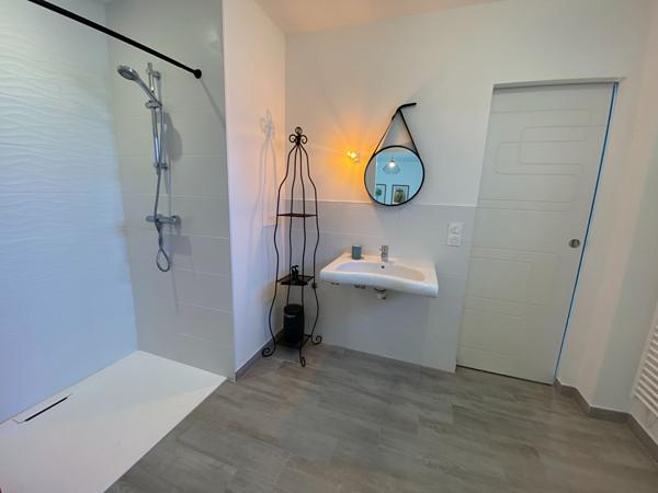 SAINT DENIS - maison 3 chambres - piscine - 86 m²
