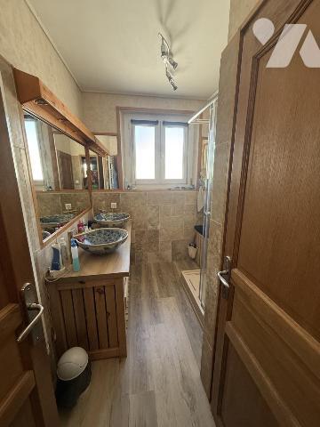 Maison individuelle offrant deux logements