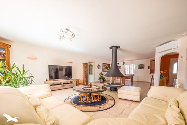 Maison à vendre 613 600 € Chauray 8 p 224 m² DPE B